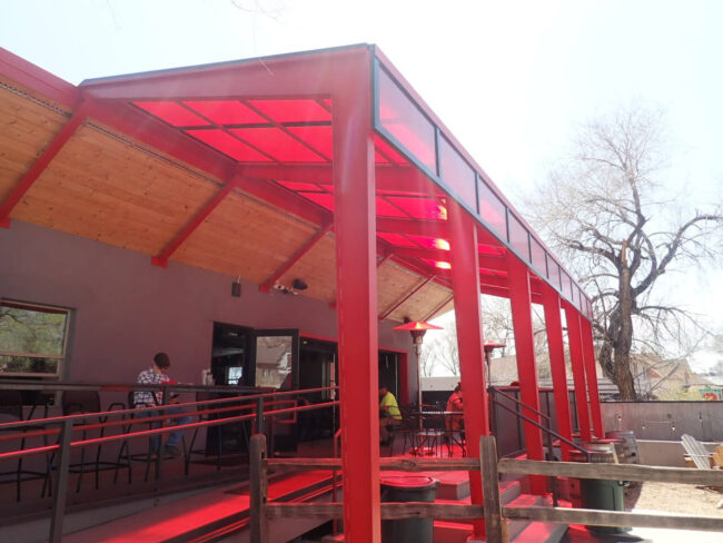 Cerebus Brewery and eatery – Red Canopy Colorado Springs polycarbonate, polycarbonate panels for greenhouse, polycarbonate pergola roof, polycarbonate patio cover